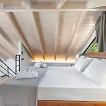 Вилла Luxury Waterfalls Privet Pool Jaccuzi Нидри