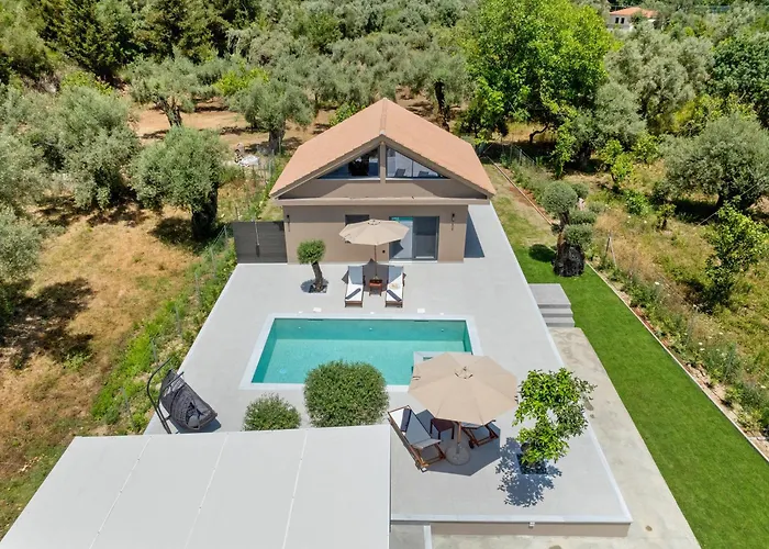 Luxury Waterfalls Privet Pool Jaccuzi Villa Nydri (Lefkada)